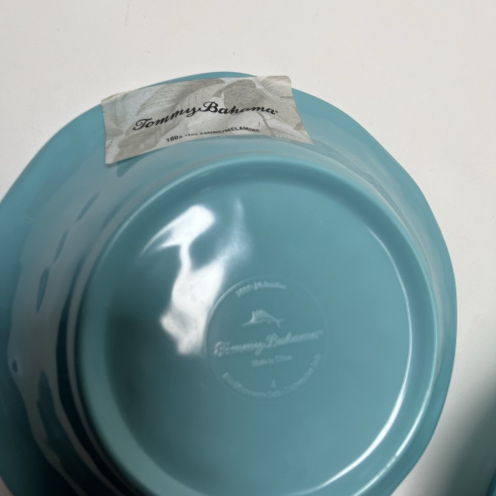 New Tommy Bahama Set Of 4 Teal Melamine Soup / Cereal Bowls With Beaded Trim - Picture 6 of 7